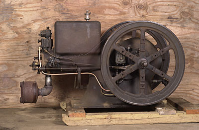 1919 International Harvestor 6 HP Model M engine